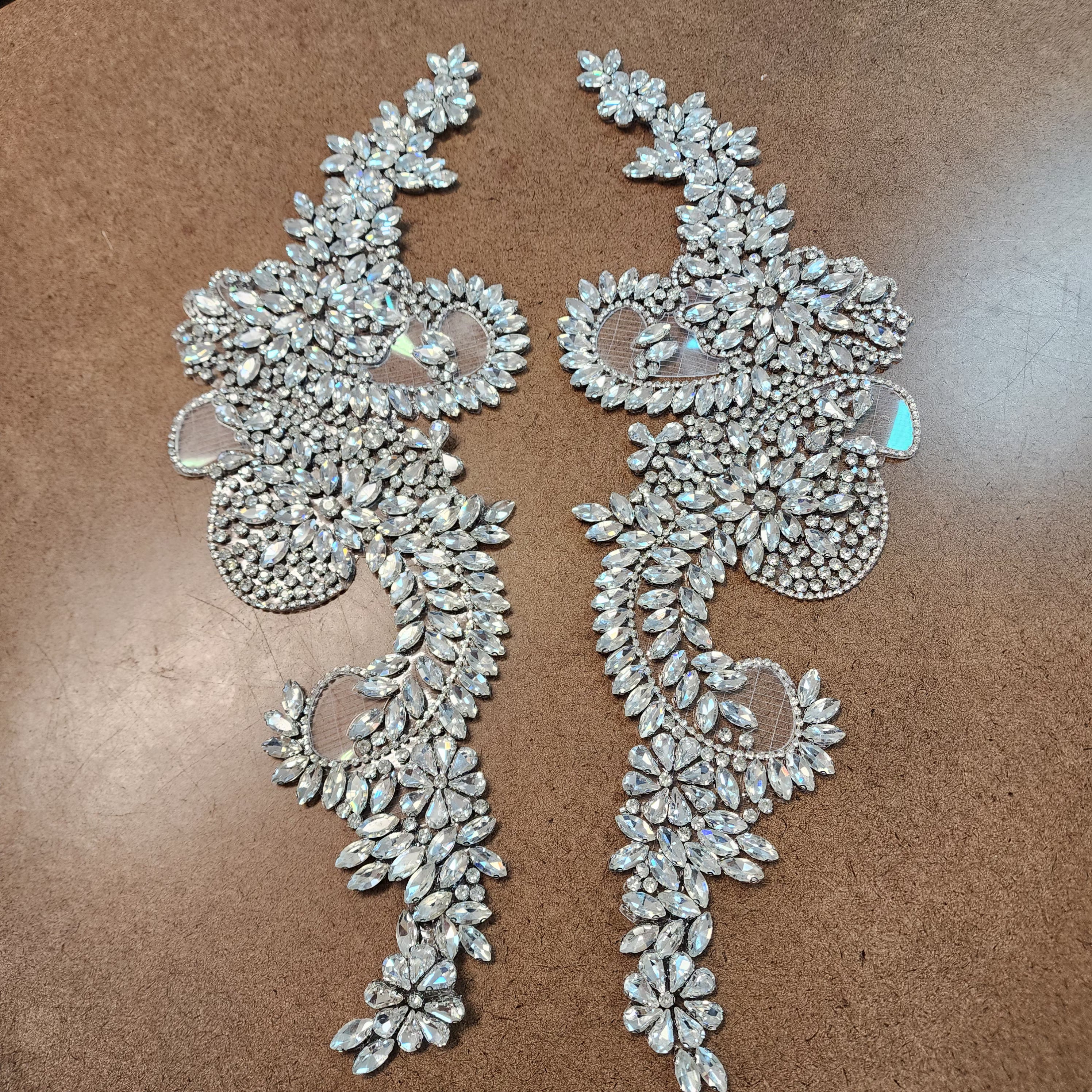 Venus Iron-On Applique Pair